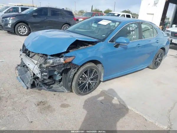 4T1T11AK4RU205791 2024 TOYOTA CAMRY - Image 2