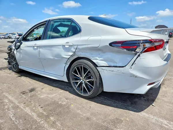 4T1T11AK4RU211722 2024 TOYOTA CAMRY - Image 2