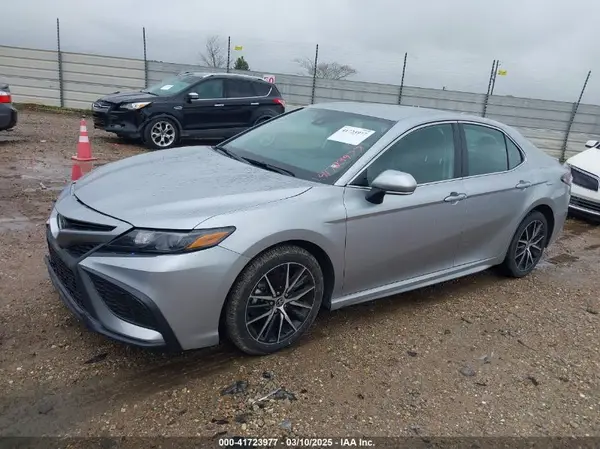 4T1T11AK4RU845645 2024 TOYOTA CAMRY - Image 2