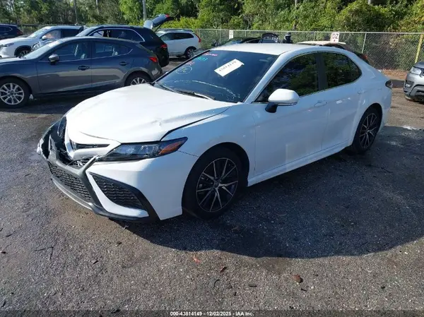 4T1T11AK4RU848058 2024 TOYOTA CAMRY - Image 2