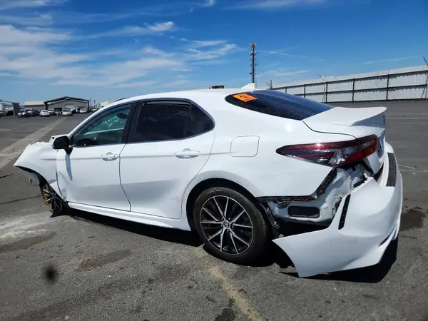 4T1T11AK4RU858850 2024 TOYOTA CAMRY - Image 2