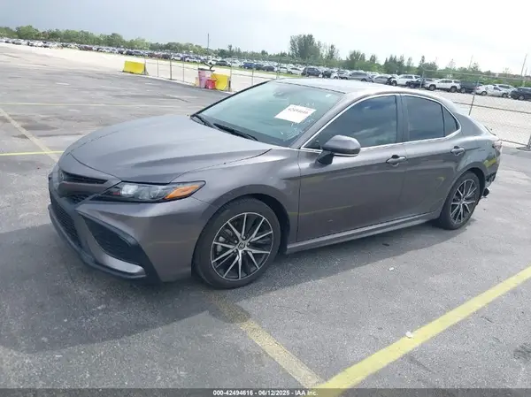 4T1T11AK4RU871436 2024 TOYOTA CAMRY - Image 2