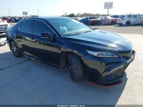 4T1T11AK4RU878094 2024 TOYOTA CAMRY - Image 1