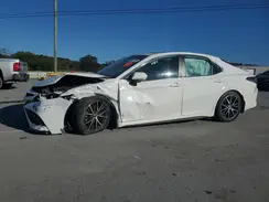 4T1T11AK5MU526862 2021 TOYOTA CAMRY
