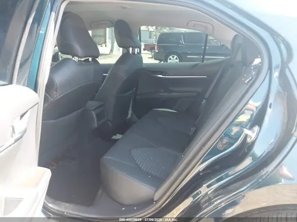 4T1T11AK5MU532385 2021 TOYOTA CAMRY - Image 8