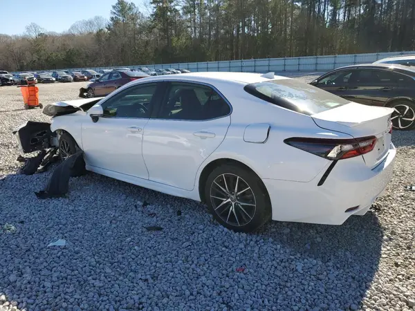 4T1T11AK5MU540292 2021 TOYOTA CAMRY - Image 2