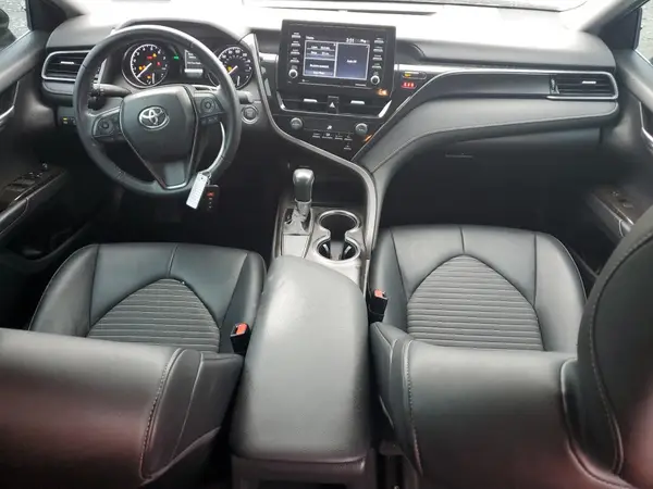 4T1T11AK5MU573566 2021 TOYOTA CAMRY - Image 8