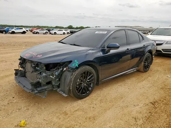 4T1T11AK5MU614956 2021 TOYOTA CAMRY - Image 1