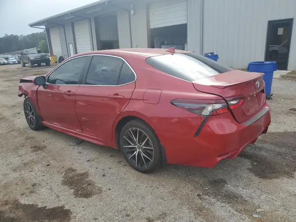 4T1T11AK5NU026069 2022 TOYOTA CAMRY - Image 2