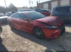4T1T11AK5NU028999 2022 TOYOTA CAMRY
