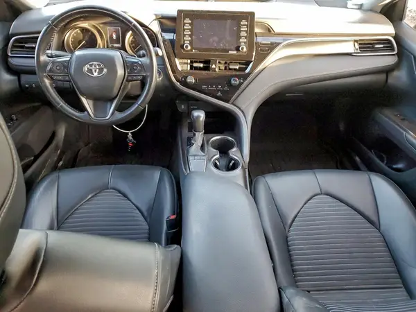 4T1T11AK5NU032602 2022 TOYOTA CAMRY - Image 8