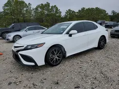 4T1T11AK5NU037122 2022 TOYOTA CAMRY