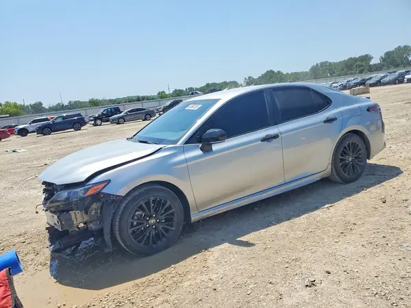 4T1T11AK5NU038920 2022 TOYOTA CAMRY - Image 1