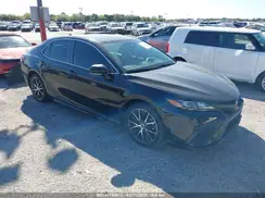 4T1T11AK5NU635999 2022 TOYOTA CAMRY