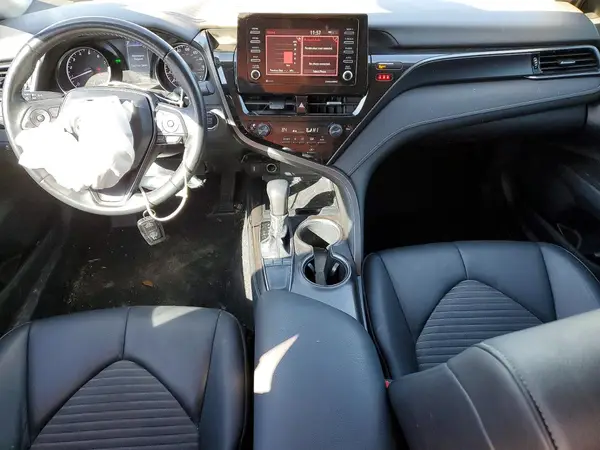 4T1T11AK5NU681266 2022 TOYOTA CAMRY - Image 8