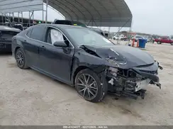 4T1T11AK5NU702326 2022 TOYOTA CAMRY