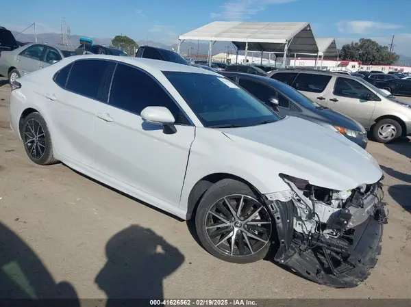 4T1T11AK5PU109357 2023 TOYOTA CAMRY - Image 1