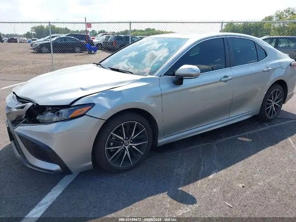 4T1T11AK5RU259844 2024 TOYOTA CAMRY - Image 2