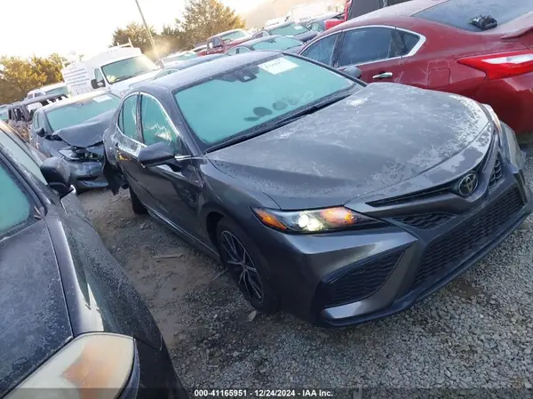 4T1T11AK5RU847811 2024 TOYOTA CAMRY - Image 1