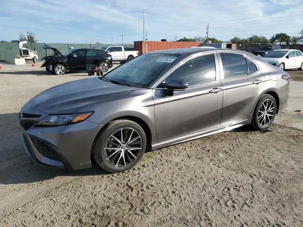 4T1T11AK5RU850515 2024 TOYOTA CAMRY - Image 1