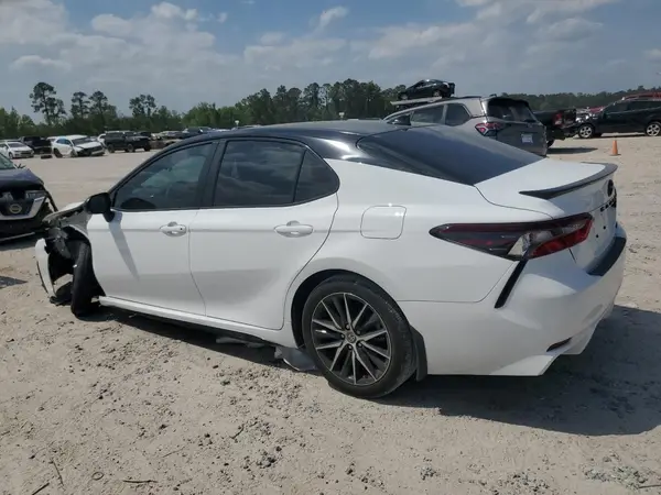 4T1T11AK5RU878153 2024 TOYOTA CAMRY - Image 2