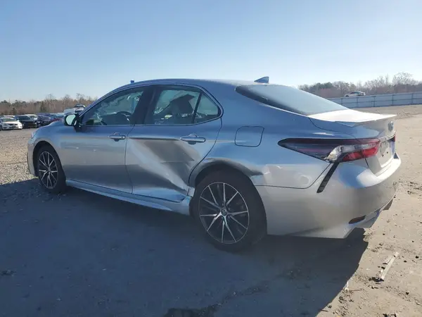 4T1T11AK5RU900684 2024 TOYOTA CAMRY - Image 2
