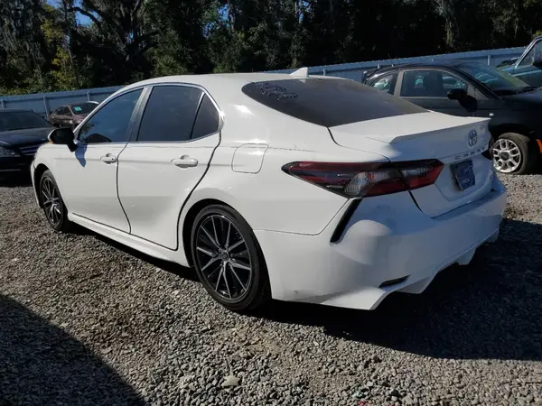 4T1T11AK6MU430433 2021 TOYOTA CAMRY - Image 2