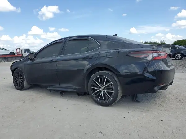 4T1T11AK6MU607885 2021 TOYOTA CAMRY - Image 2