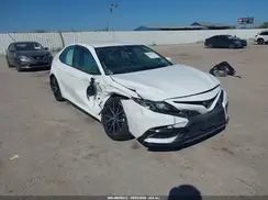 4T1T11AK6NU015551 2022 TOYOTA CAMRY