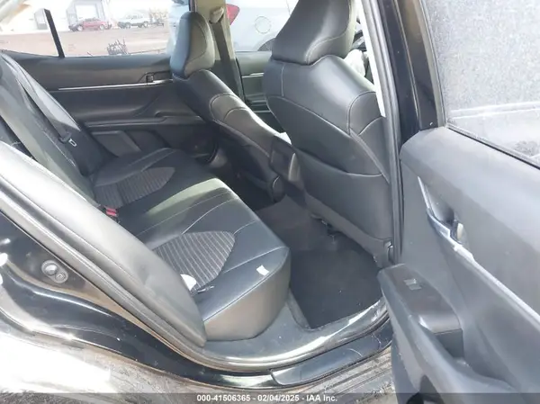 4T1T11AK6NU024590 2022 TOYOTA CAMRY - Image 8