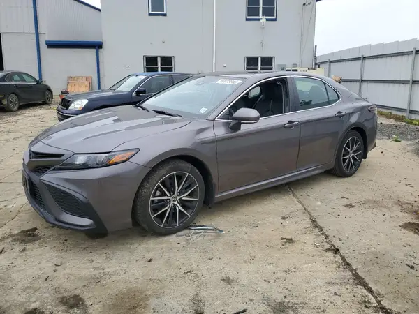 4T1T11AK6NU039669 2022 TOYOTA CAMRY - Image 1