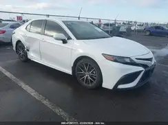 4T1T11AK6NU047223 2022 TOYOTA CAMRY