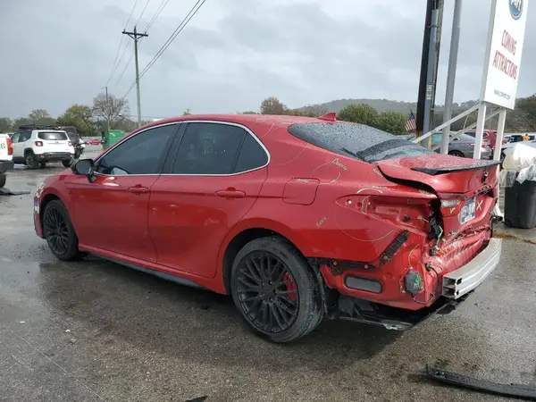 4T1T11AK6NU051028 2022 TOYOTA CAMRY - Image 2