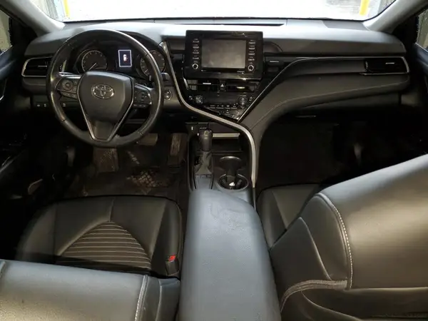 4T1T11AK6NU621089 2022 TOYOTA CAMRY - Image 8