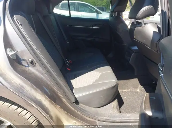 4T1T11AK6NU647188 2022 TOYOTA CAMRY - Image 8