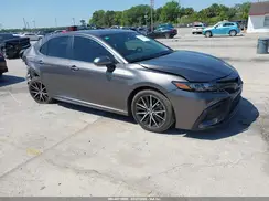 4T1T11AK6NU676478 2022 TOYOTA CAMRY