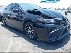 4T1T11AK6NU694608 2022 TOYOTA CAMRY