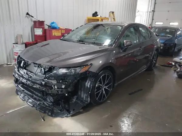4T1T11AK6PU168627 2023 TOYOTA CAMRY - Image 2