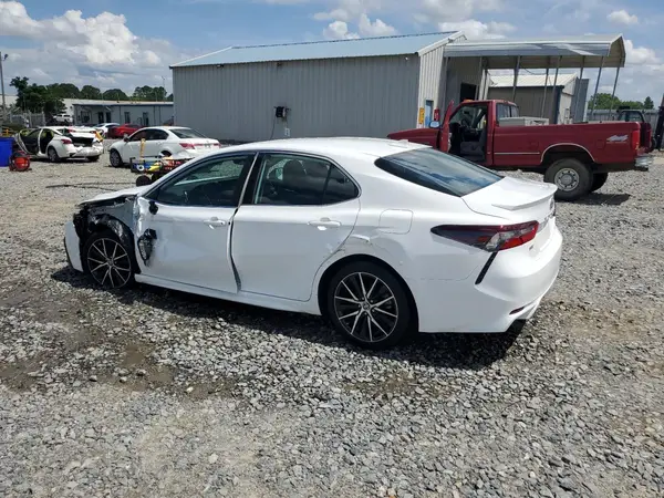 4T1T11AK6PU781847 2023 TOYOTA CAMRY - Image 2