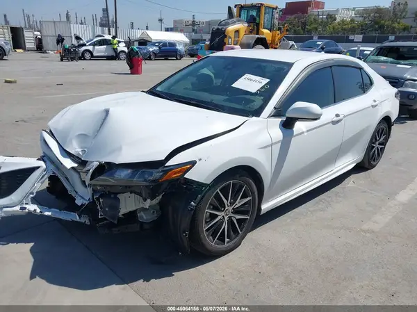 4T1T11AK6PU810229 2023 TOYOTA CAMRY - Image 2