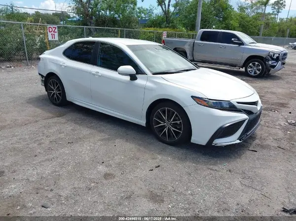 4T1T11AK6PU811042 2023 TOYOTA CAMRY - Image 1