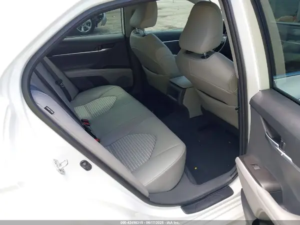 4T1T11AK6PU811042 2023 TOYOTA CAMRY - Image 8