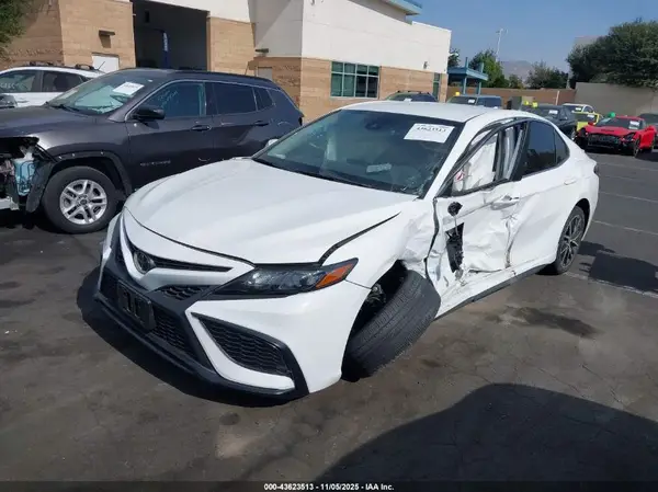 4T1T11AK6PU837964 2023 TOYOTA CAMRY - Image 2