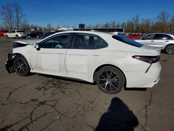4T1T11AK6RU242552 2024 TOYOTA CAMRY - Image 2