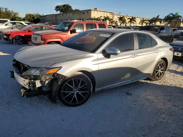 4T1T11AK6RU250926 2024 TOYOTA CAMRY - Image 1
