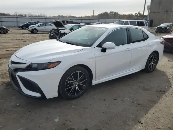 4T1T11AK6RU859224 2024 TOYOTA CAMRY - Image 1