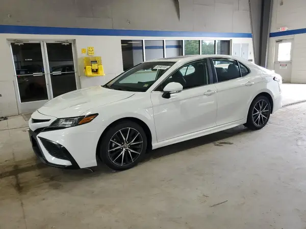 4T1T11AK6RU863516 2024 TOYOTA CAMRY - Image 1