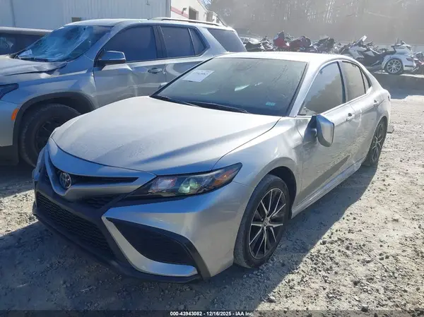 4T1T11AK6RU890294 2024 TOYOTA CAMRY - Image 2