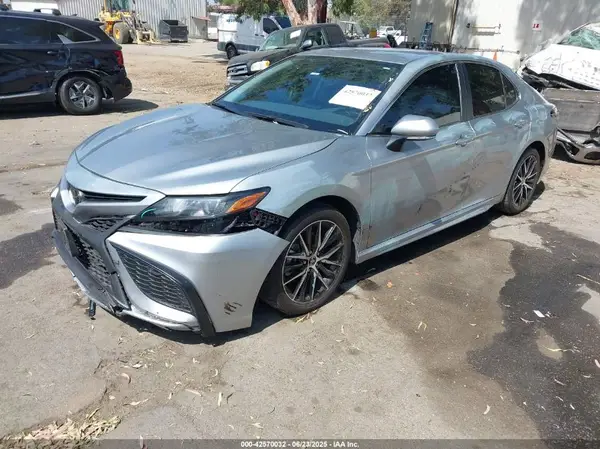 4T1T11AK6RU900161 2024 TOYOTA CAMRY - Image 2