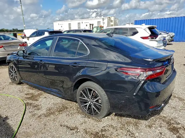 4T1T11AK7MU434362 2021 TOYOTA CAMRY - Image 2